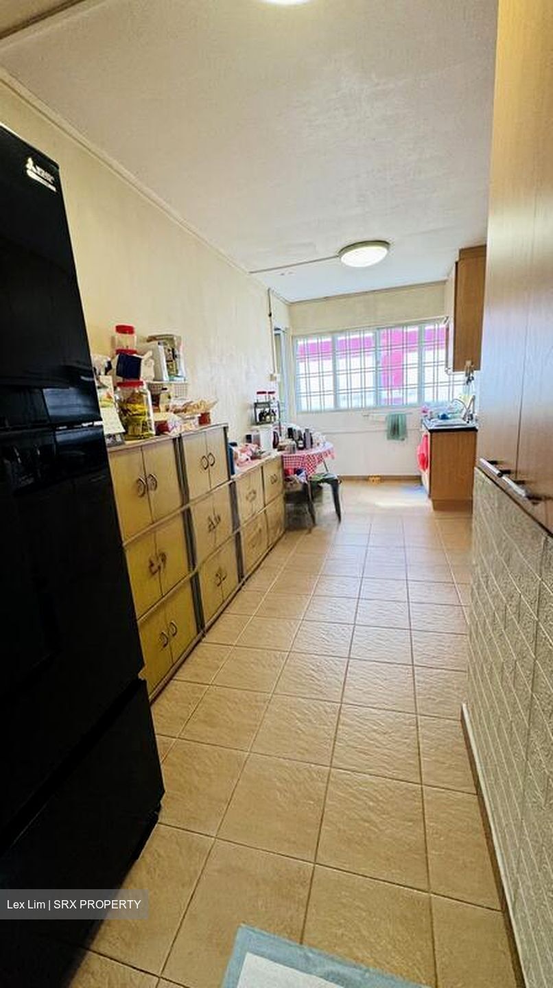 Clementi West Street 1 (D5), Shop House #454740191